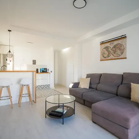 Apartment Atico Con Terraza Privada En Mesa Y Lopez