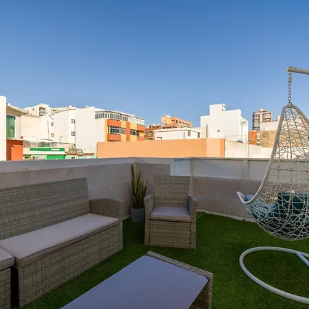 Atico Con Terraza Privada En Mesa Y Lopez