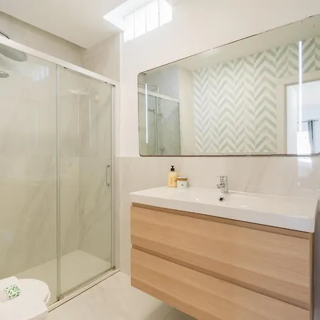Atico Con Terraza Privada En Mesa Y Lopez Apartment *