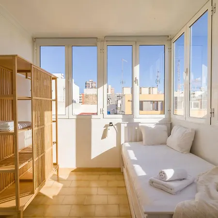 Apartment Atico Con Terraza Privada En Mesa Y Lopez